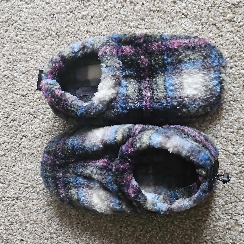 🩶💕SKIMS FLEECE SLEEP UNISEX SLIPPERS MULTI PLAID 37